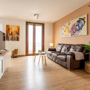  Apartamento Modern Sea Front In 2